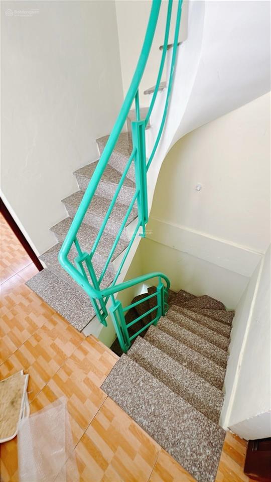 Siêu phẩm 4 tầng, xe hơi tới nhà, 38m, chỉ 6t, đường số ra tôn đản, vĩnh hội, khánh hội.
