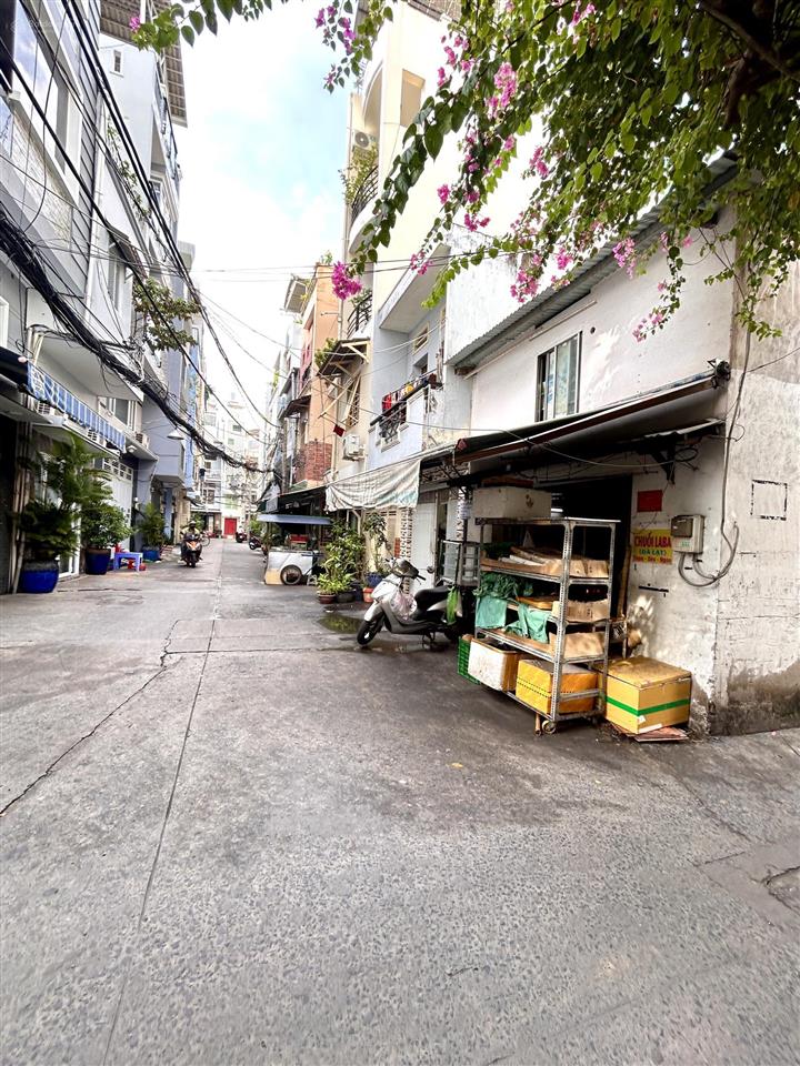 Siêu phẩm 4 tầng, xe hơi tới nhà, 38m, chỉ 6t, đường số ra tôn đản, vĩnh hội, khánh hội.