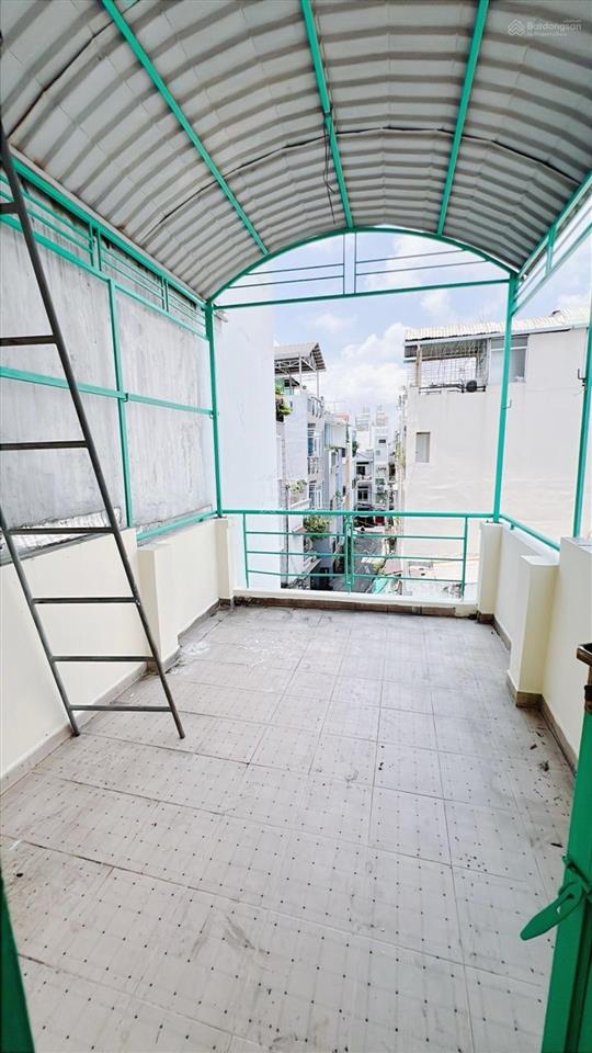 Siêu phẩm 4 tầng, xe hơi tới nhà, 38m, chỉ 6t, đường số ra tôn đản, vĩnh hội, khánh hội.