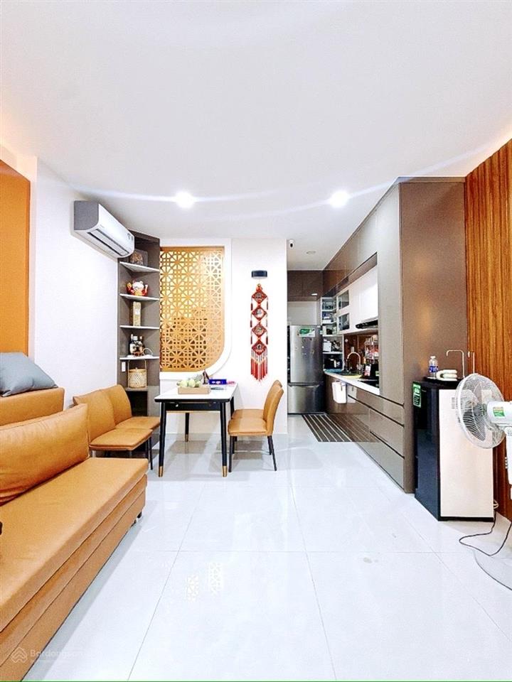 Siêu phẩm 5 tầng mặt tiền đường số, xe hơi đậu cửa, lưu thông vĩnh hội, khánh hội, hoàng diệu