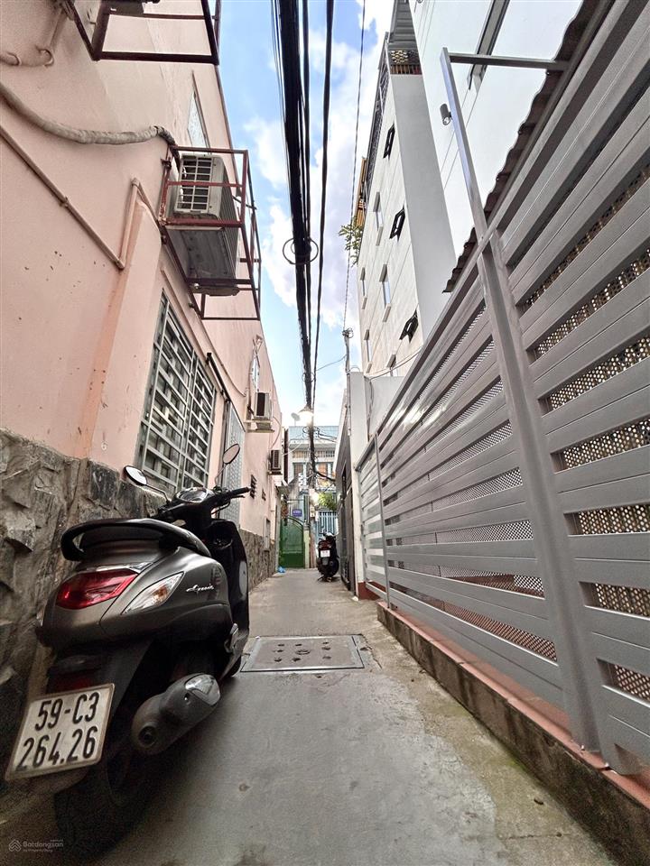 Nhà bán 113m2  chỉ có 7.2t  đ. tôn thất thuyết  hướng ra khánh hội  qua him lam q7 chỉ 5 phút