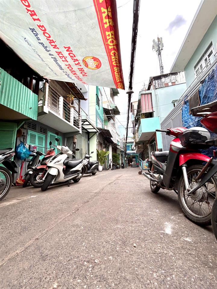 BÁN NHÀ NGANG NỞ HẬU LỚN 4.2M DÀI 12M- Đ.TÔN THẤT THUYẾT- LƯU THÔNG Đ.XÓM CHIẾU- Đ.TÔN