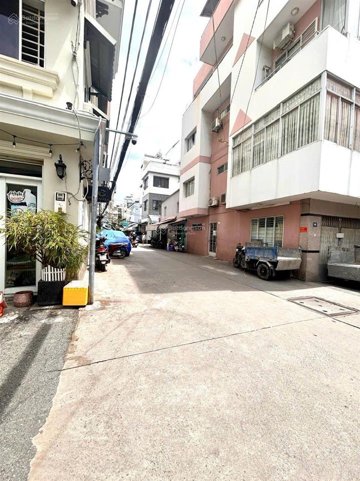 Bán nhà mt đ.số xe hơi đậu cửa  lưu thông khánh hội, hoàng diệu, bến vân đồn, nguyễn tất thành.
