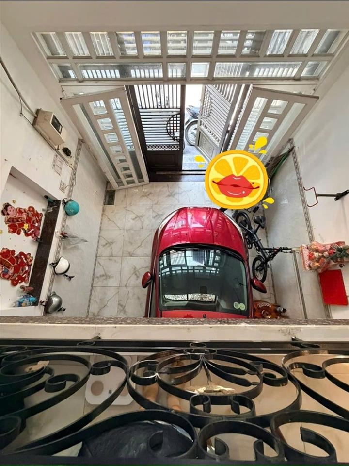 NHÀ BÁN MẶT TIỀN Đ.SỐ XE HƠI NGỦ TRONG NHÀ- GIAO THƯƠNG Đ.TÔN ĐẢN VỚI KHÁNH HỘI- BẾN VÂN