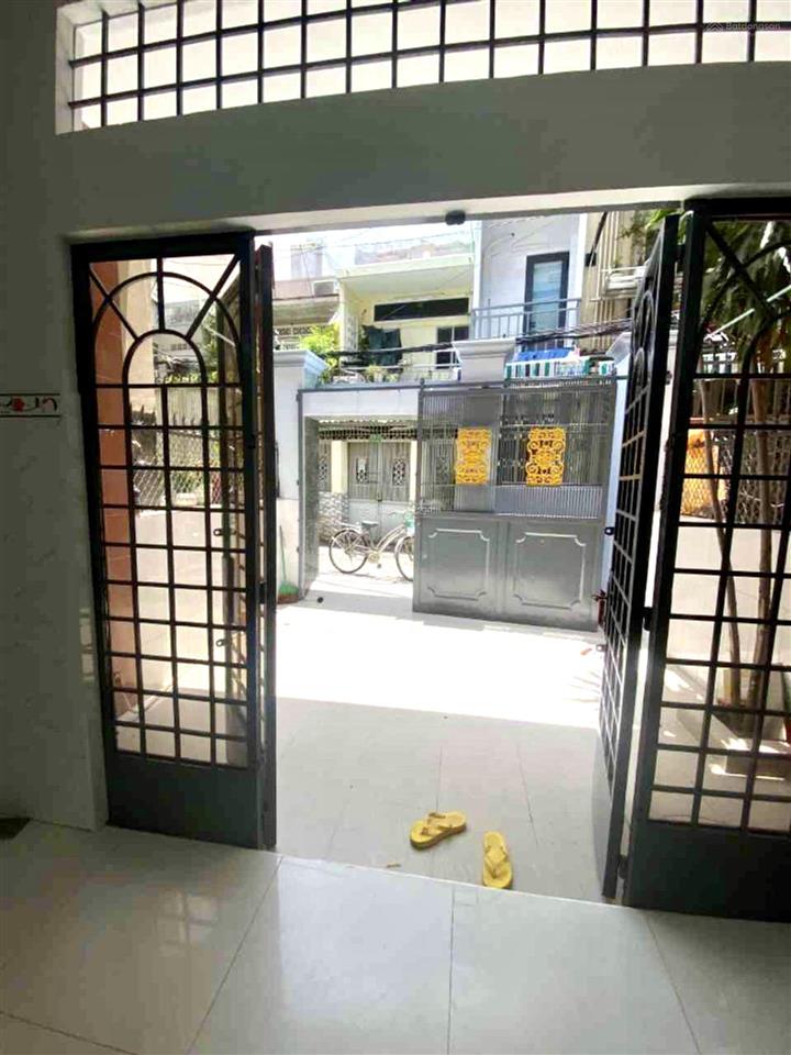 Siêu phẩm nhà đẹp 67m2,ngang 4m, cách 100m ra hẻm xe hơi, đ.đoàn văn bơ, tôn đản, nguyễn tất thành.