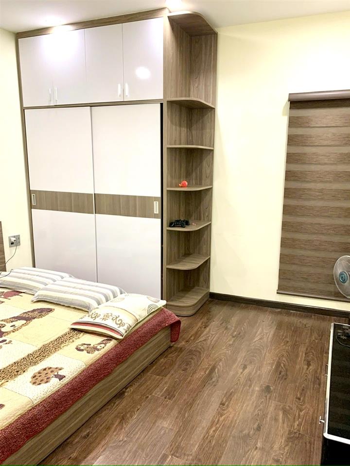 BÁN NHÀ ĐẸP 5 TẦNG- 45M2- GẦN NGAY MẶT TIENF XE HƠI NGANG NHÀ- TỌA LẠC TRỤC ĐƯỜNG SỐ-