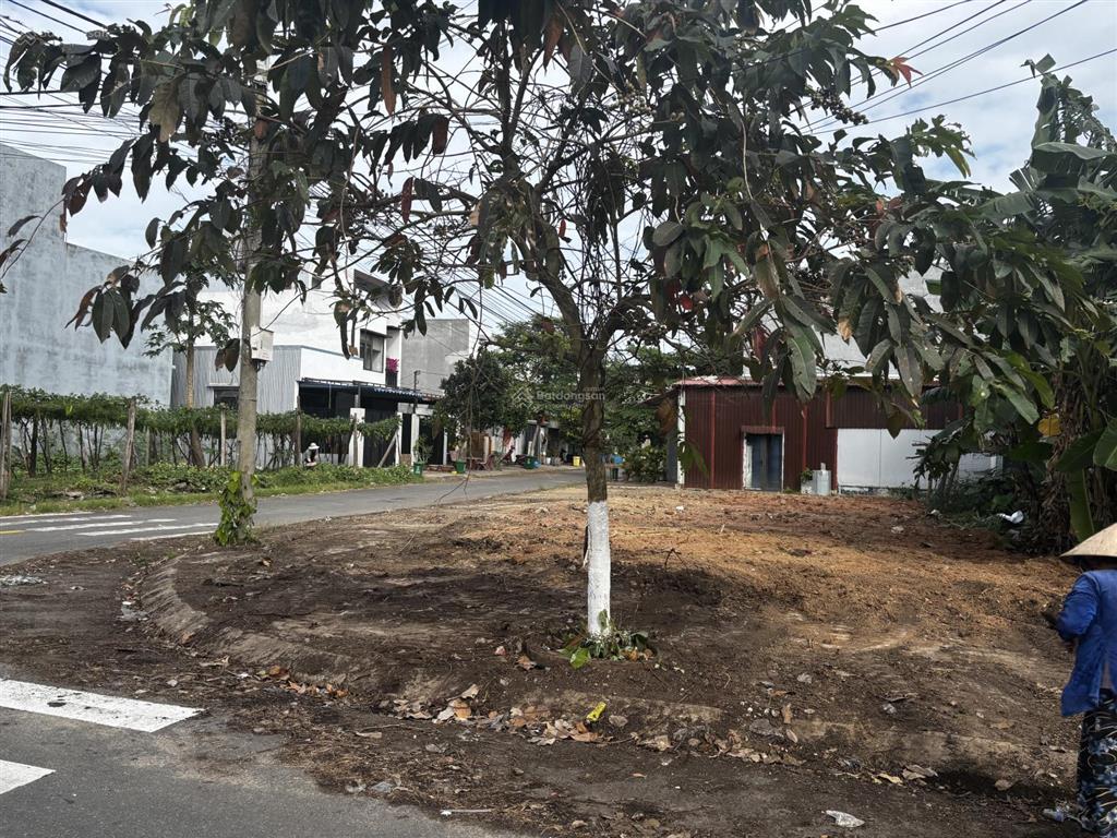 Bán đất tại hai mặt tiền kha vạn cân, 8,2 tỷ, 155 m2