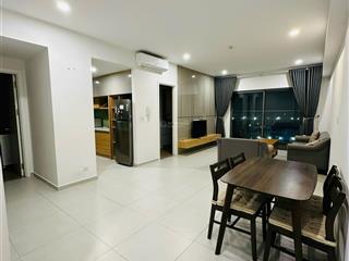 Cho thuê căn hộ 2 ngủ 2 vệ sinh toà n01 berriver long biên
