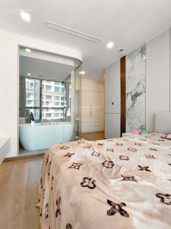 Chủ gấp bán park 5 vinhomes central park tầng 42 78m 2pn sổ hồng giá nhỉnh 10 tỷ