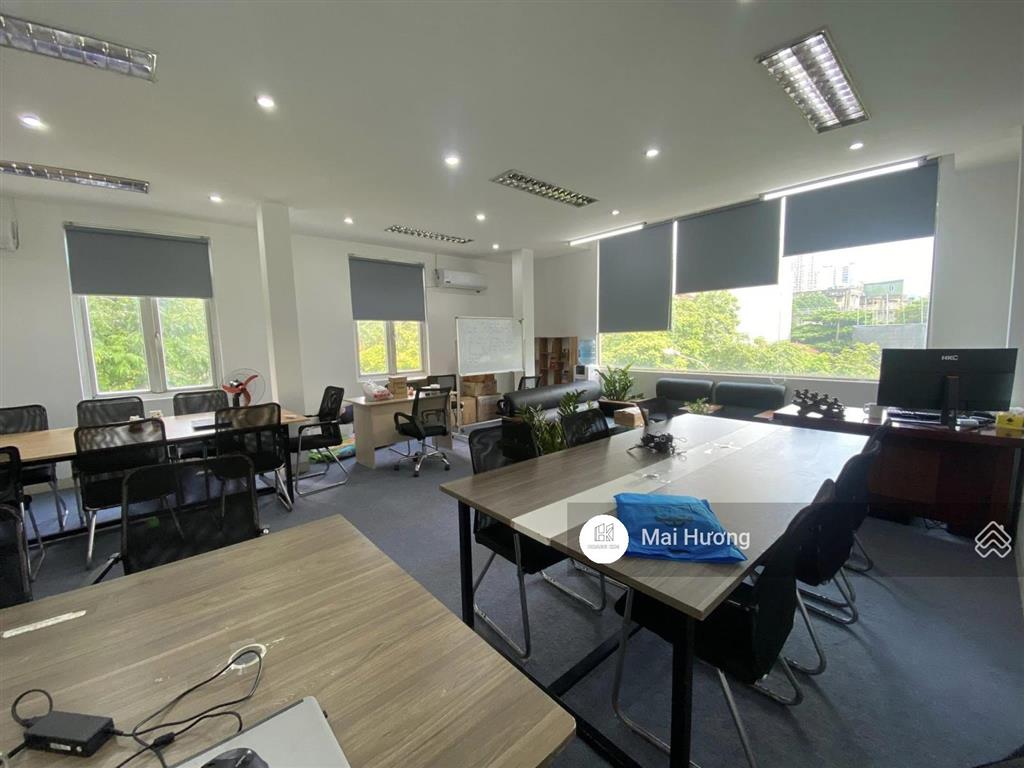Cho thuê tòa nhà văn phòng thiết kế hiện đại 112a đường tân kỳ tân quý. thang máy pccc giá chỉ 75tr