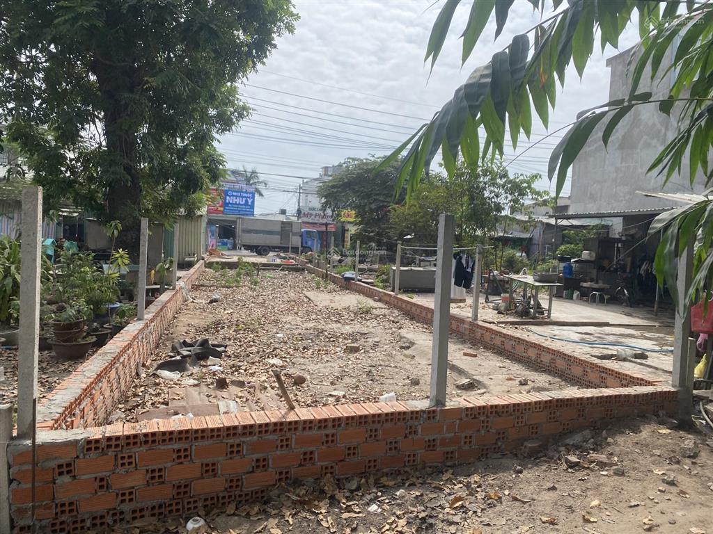 Bán đất mặt tiền tại đường liên huyện, p.an phú, bình dương  giá rẻ