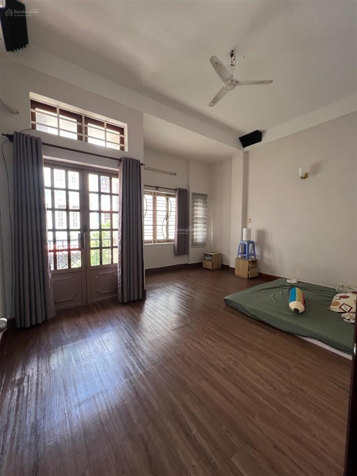 Nhà vip lê thị hồng 3 tầng, 92m2,5x18.5m, sát phan văn trị hẻm 10m . chỉ 14.x tỷ