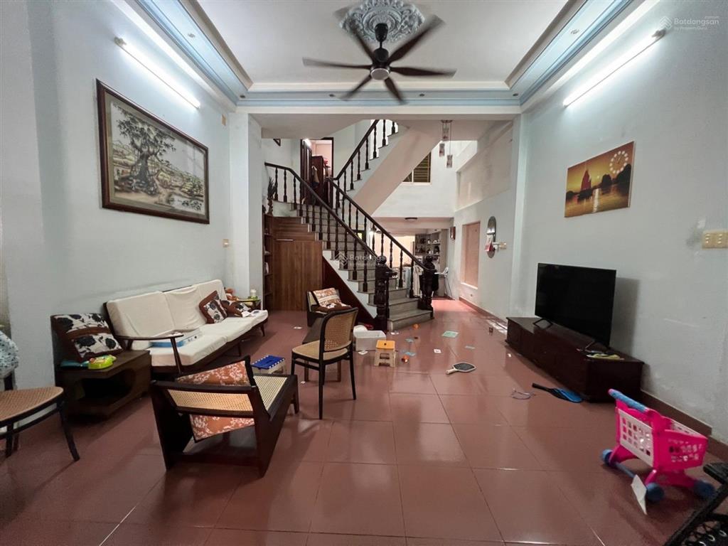 Nhà vip lê thị hồng 3 tầng, 92m2,5x18.5m, sát phan văn trị hẻm 10m . chỉ 14.x tỷ
