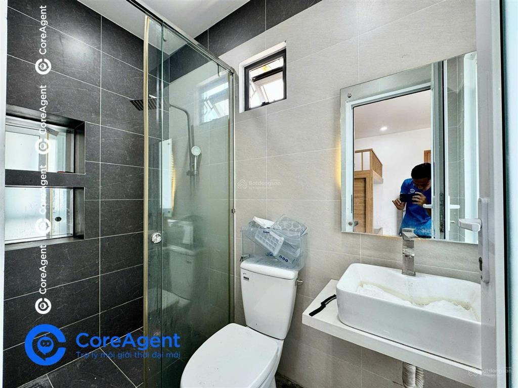 Studio giường tầng ngay lê văn vịêt gần ngã tư thủ đức gần trường fpt hutech khu e