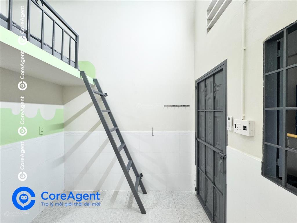 Cho thuê phòng gác tam bình gần ql13, đh nguyễn tất thành, vạn phúc city