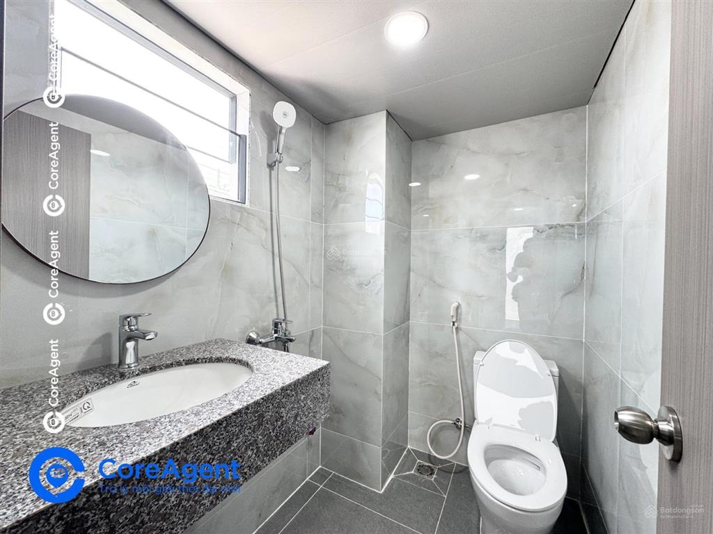 Cho thuê phòng duplex ban công 2 chỗ ngủ ngay lê văn việt  ngã tư thủ đức  ute