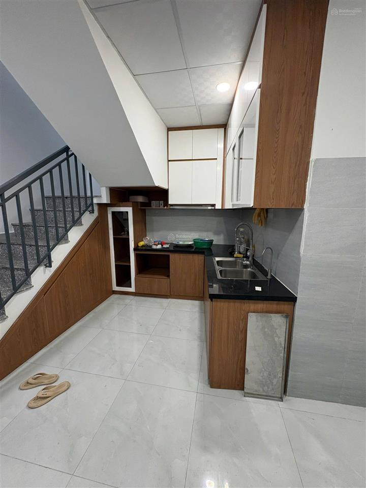 Nhà mặt tiền nguyễn tất thành cạnh sungroup kinh doanh đỉnh vị trí vàng mặt tiền đườ