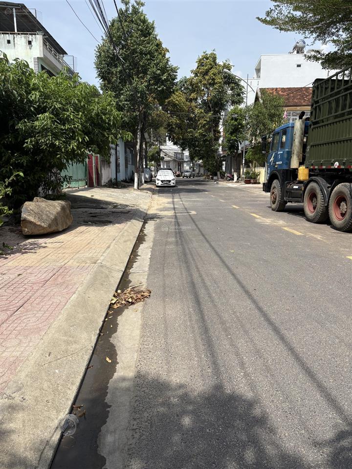 Đất mặt tiền trường sơn nam nha trang vị trí đẹp, phù hợp xây biệt thự, căn hộ cho thuê ho