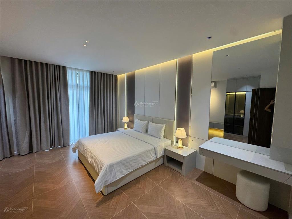 Bán nhà full nội thất cao cấp mỹ gia gói 4  chỉ 8ty990