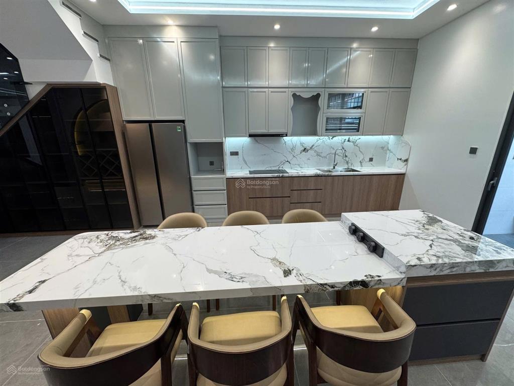 Bán nhà full nội thất cao cấp mỹ gia gói 4  chỉ 8ty990