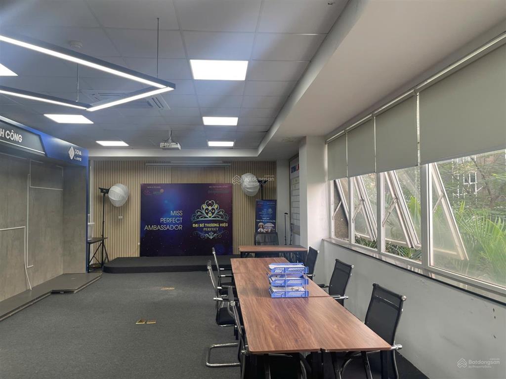 Cho thuê văn phòng tại pvi tower, 300 nghìn / m2, 500 m2, view đẹp