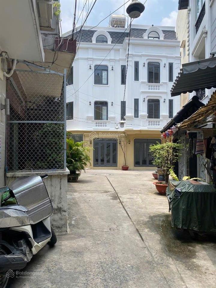 Nhà hxh 8mcư xá đô thành50 m2rộng 5m 4 tầngđang cho thuê 30 triệu/thánggiá 9,2 tỷ