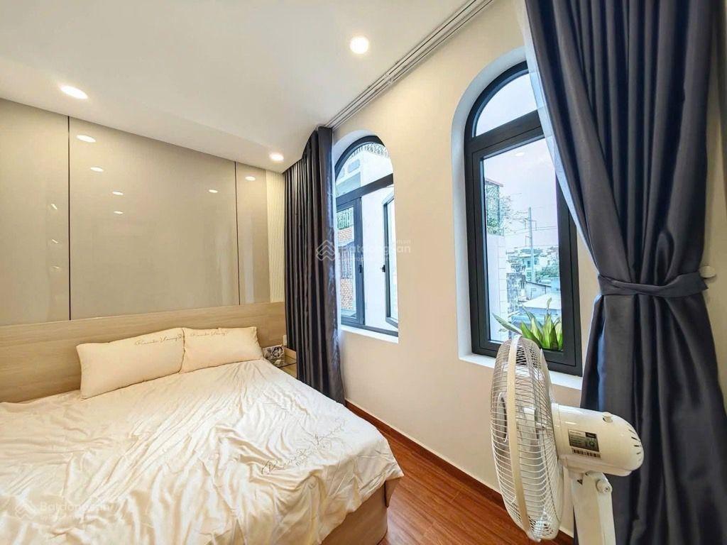 Bán nhà riêng tại nguyễn đình chiểu, 8,4 tỷ, 35m2, 2pn + 3wc + 5 tầng chỉ với giá siêu hời
