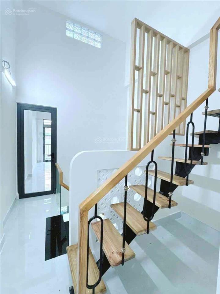 Nhà mới đẹp 3 tầng  quận 3  4pn  hẻm thông hoàng sa  sổ vuông a4  giá nhỉnh 7 tỷ (tl)