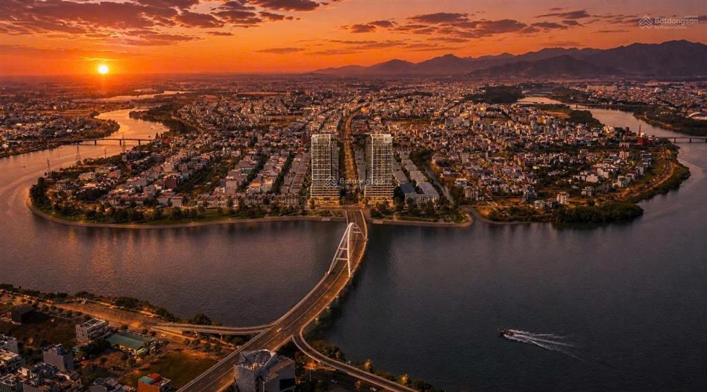 Bán căn hoa hậu góc 2pn diện tích 76m  view sông  dự án slight nam hòa xuân