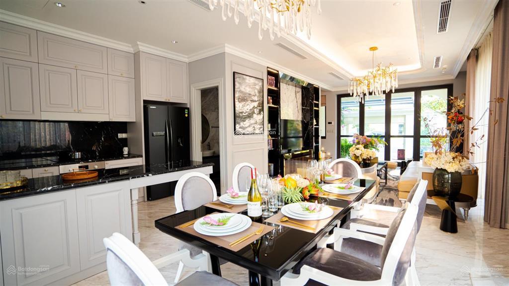 Chính chủ cần bán căn biệt thự 169m  hướng đn siêu vip  giá hấp dẫn chỉ 33,1 tỷ  nhận nhà ở luôn