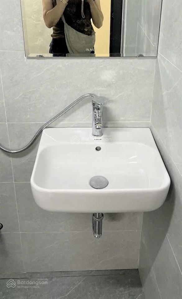 Nhà 18m2 4 tầng trong ngõ nhỏ,chính chủ cho thuê