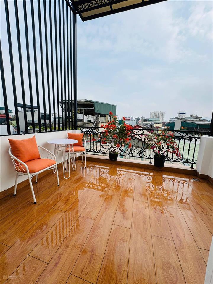 Siêu đẹp  nhà lạc long quân, cầu giấy 7 tầng thang máy. full nội thất sang xịn mịn, ôtô qua cửa