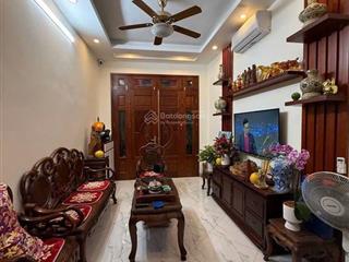 Bán nhà phú đô dân xây đẹp, 38m x 5 tầng, 30m ra oto, sổ vuông đẹp pháp lý chuẩn