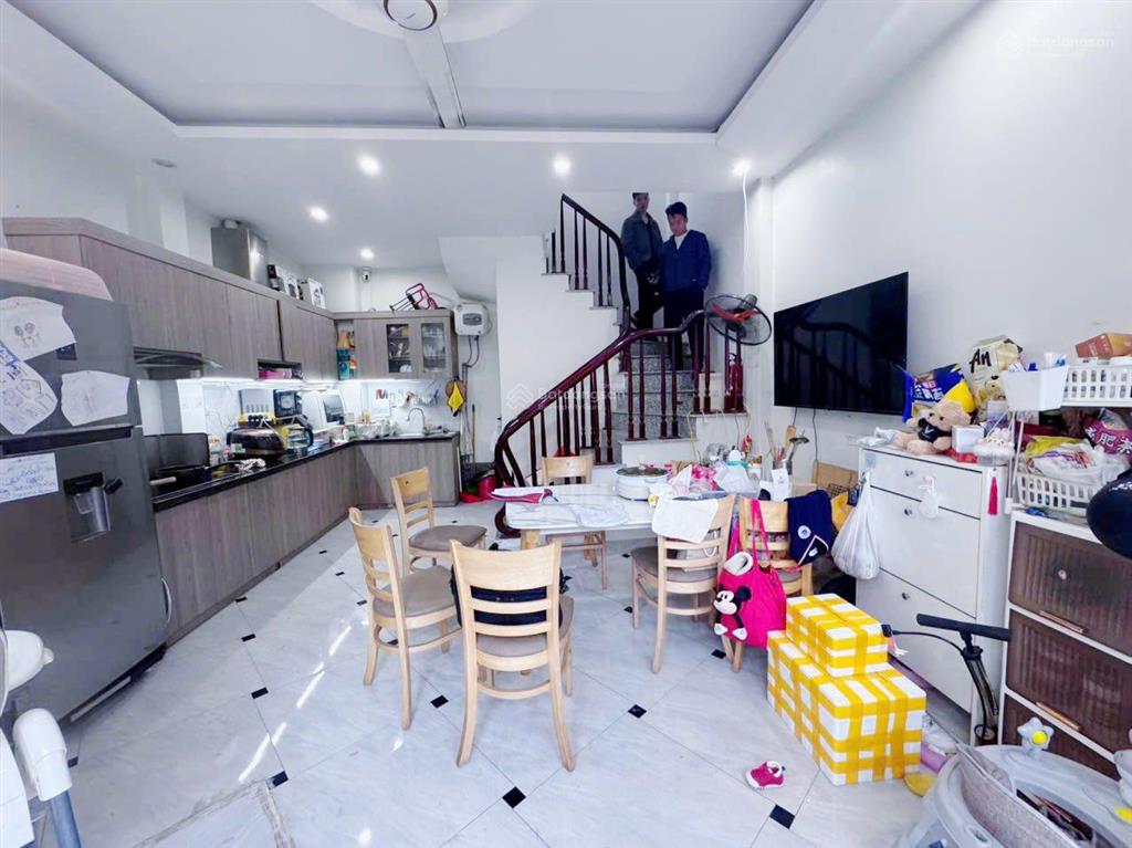 Nhà dân xây đình thôn 39mx5tầng chắc chắn  gần mễ trì, svđ mỹ đình, phú đô  30m ra oto