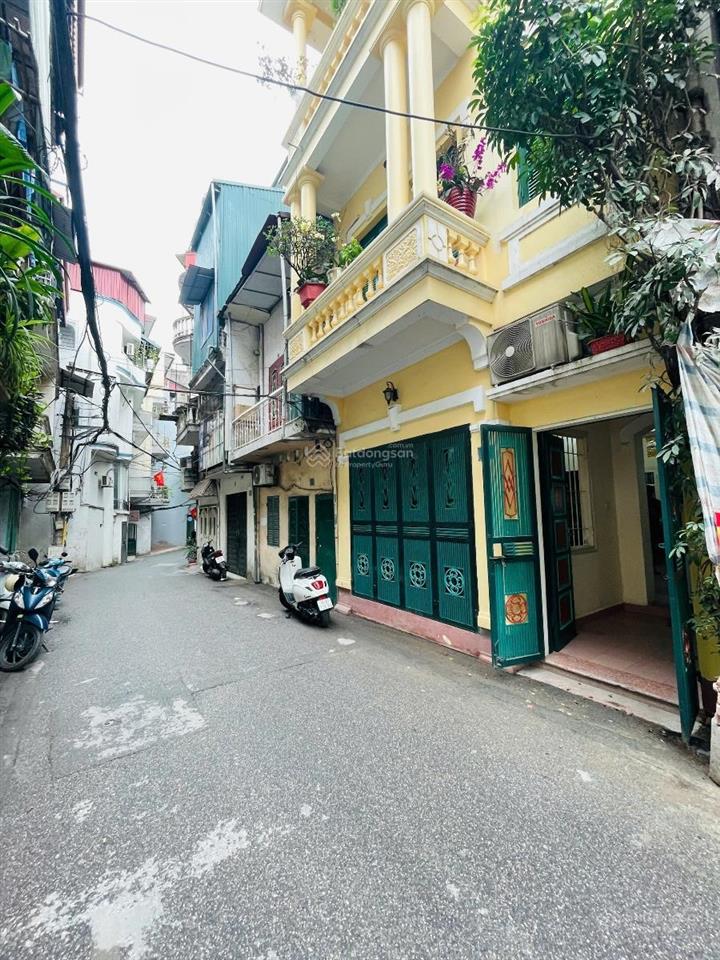 Chính chủ gửi bán nhà mới 6 tầng thang máy ở ngay  3 bước ra mặt phố lê văn lương