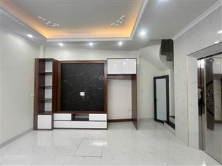 Nhà võng thị 5 tầng, dân xây, cải tạo thang máy được, giá tốt, tương lai sau quy hoạch càng gần phố