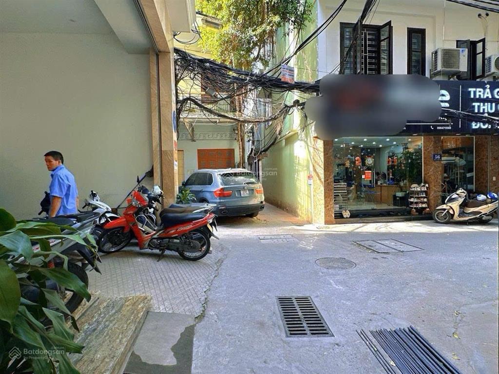 Chủ cần bán gấp nhà phạm văn đồng  5 tầng, 5 phòng ngủ, ô tô đỗ cổng, ngõ thông các ngả