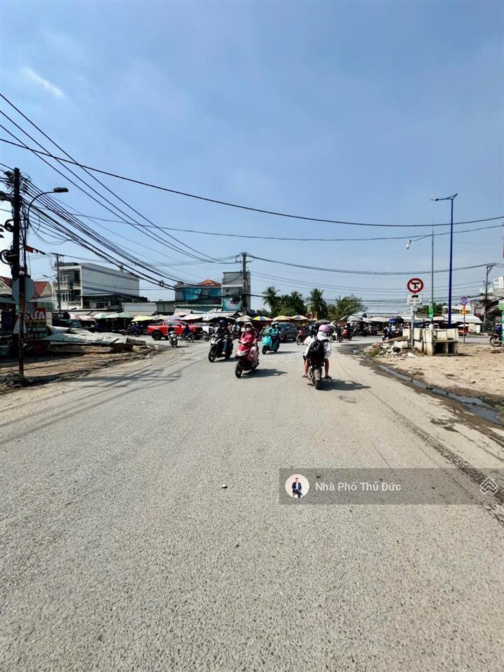 Bán đất lò lu hẻm ôtô xây dựng tự do gần cầu tăng long lã xuân oai khu cnc