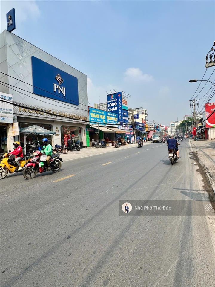 Bán nhà mặt tiền 2 tầng  đường ôtô thông  trục đỗ xuân hợp  ga metro