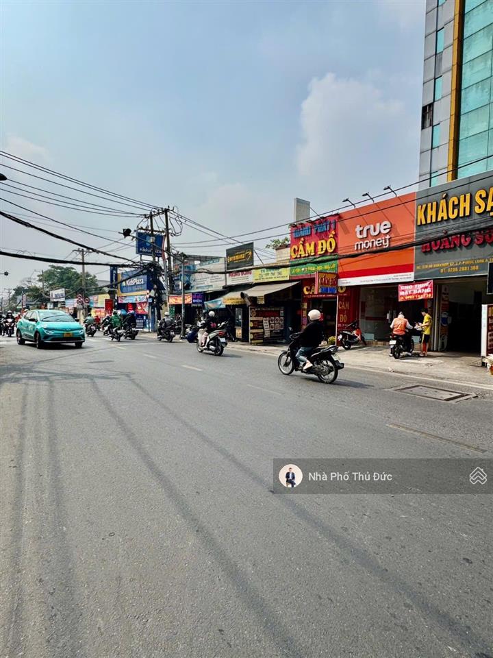 Bán nhà mặt tiền 2 tầng  đường ôtô thông  trục đỗ xuân hợp  ga metro