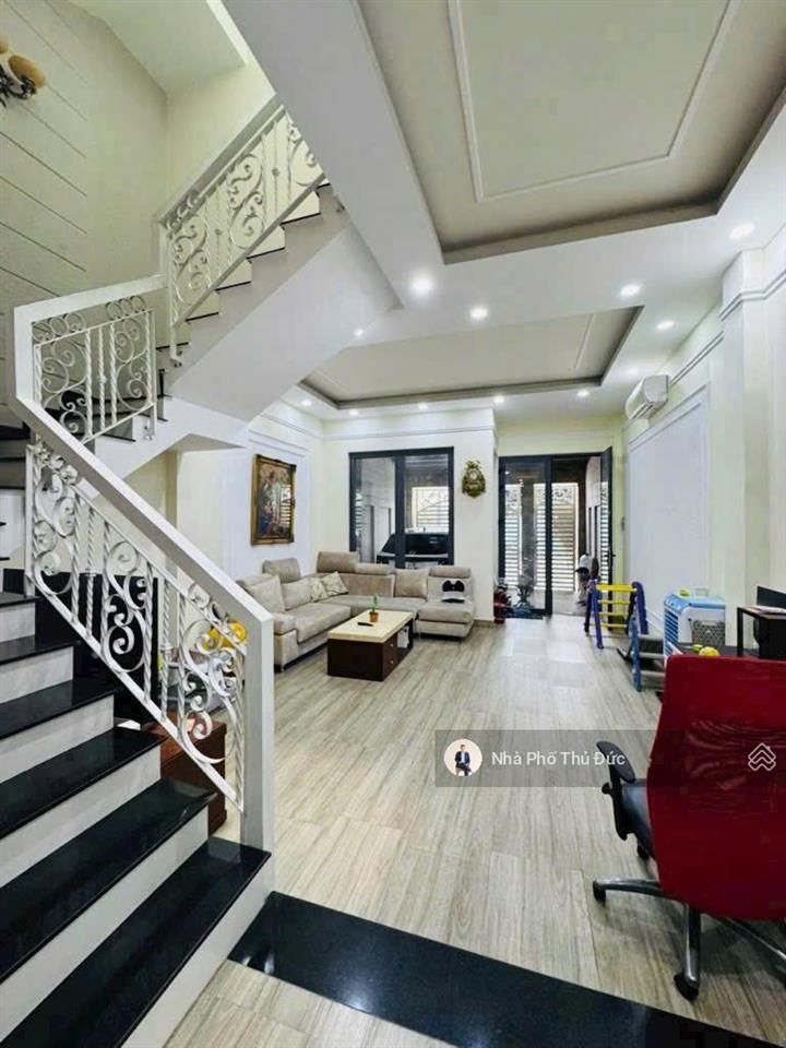 Bán nhà 3 tầng  sân ôtô  khu vip nguyễn duy trinh  phú hữu  global city  quận 2  ngang 5m