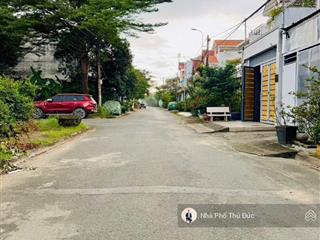 Bán nhà 3 tầng  sân ôtô  khu vip nguyễn duy trinh  phú hữu  global city  quận 2  ngang 5m