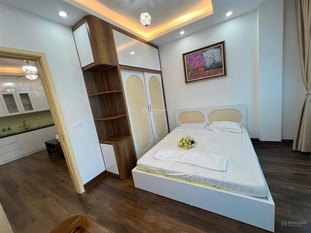 Chính chủ bán căn hộ ct2b kđt nghĩa đô tầng cao sổ đỏ sẵn giao dịch diện tích 47m, giá 5.1 tỷ