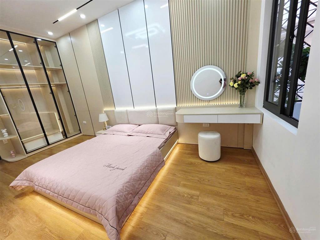 Bán shophouse liền kề tt01 hd mon city mỹ đình 1 thang máy dòng tiền 60tr/tháng, diện tích 96m.