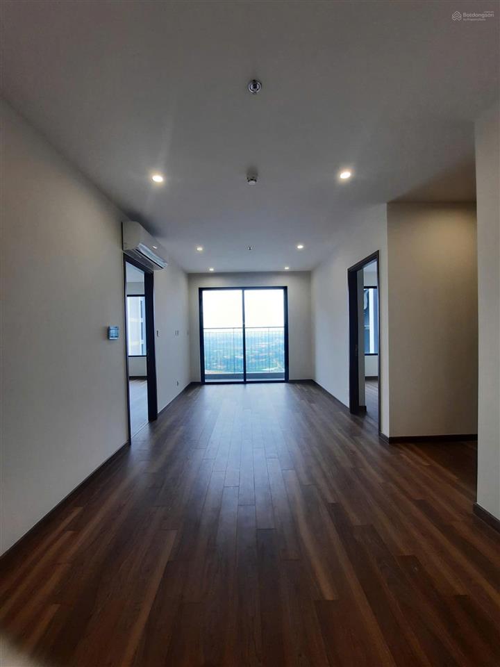 Chủ nhà cần bán căn góc 2pn  2wc tòa zr1 tầng đẹp view thoáng tiện ích cao cấp  giá 4,55 tỷ
