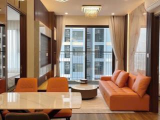 Chủ nhà cần bán nhanh siêu phẩm zr2 2pn  2wc góc tầng trung nội thất siêu đẹp giá chỉ 4,6 tỷ