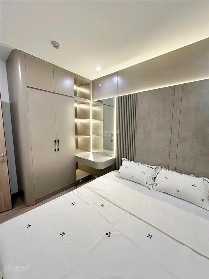 Bán 2pn2vs 63m2 3,55 tỷ  view bể bơi tại the sapphire 2  vinhomes ocean park