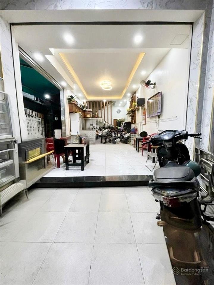 Lô góc 2 mặt tiền  ngay tô hiệu  hoà bình  tân phú  64m2  xe hơi vô nhà  nhỉnh 5 tỷ