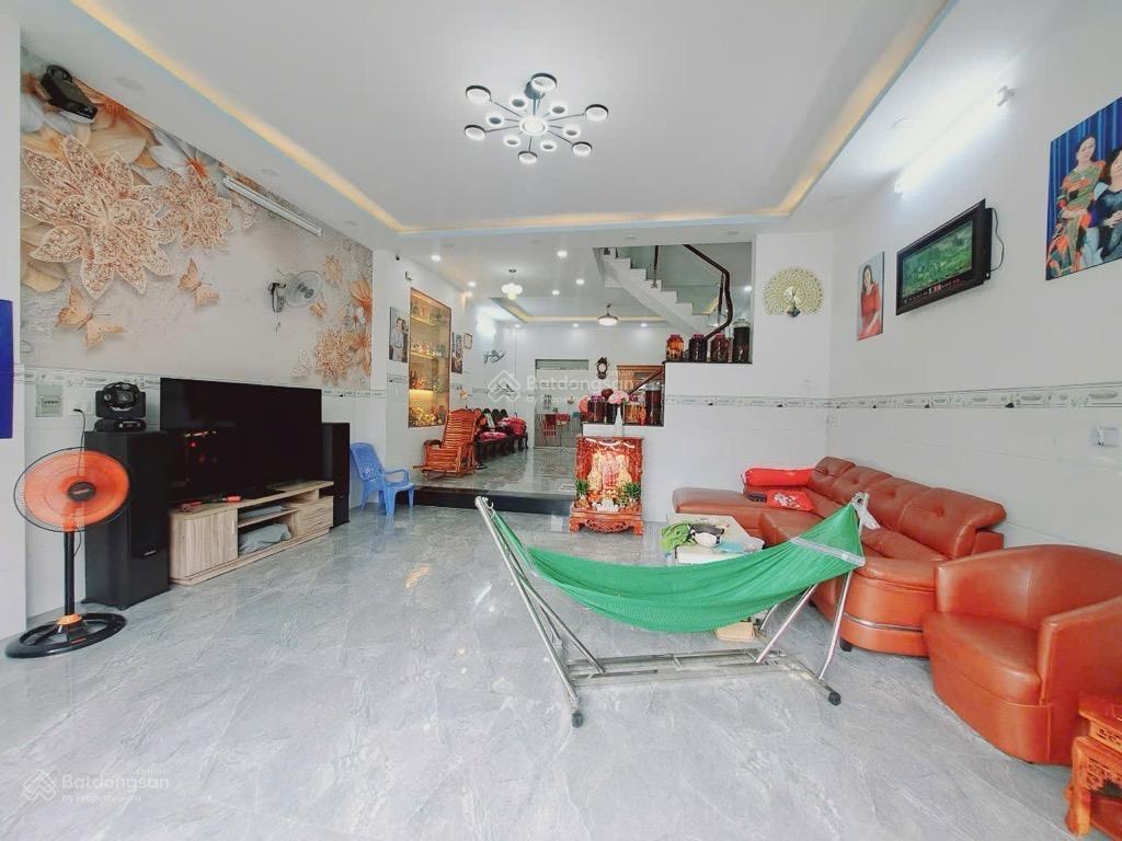 Biệt thự 5 tầng  hẻm 8m  6.3x15m  5 tầng  ngay bình trị đông  giá 9tỷ xíu