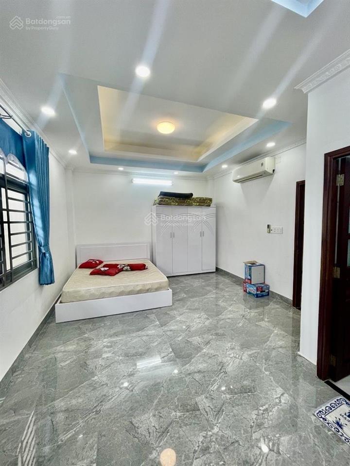 Biệt thự 5 tầng  hẻm 8m  6.3x15m  5 tầng  ngay bình trị đông  giá 9tỷ xíu
